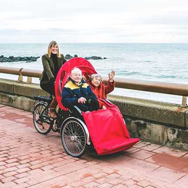 À VÉLO SANS ÂGE